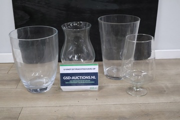 Afbeelding van Set van 4 Grote Glazen Vazen'