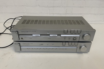 Afbeelding van AKAI Stereo Integrated Amplifier met Stereo FM/AM Tuner
