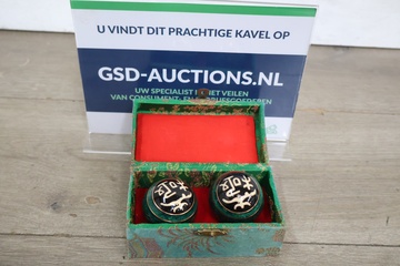 Afbeelding van Set Chinese ontspanningsballen in sierlijke doos