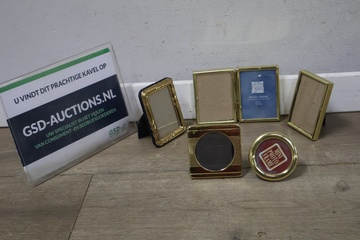 Afbeelding van Gouden fotolijstjes 6 stuks