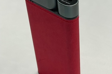 Afbeelding van J&G® Super Powerbank, Model E07 10.000 mAh. Snellader met een output van maar liefst 22,5W