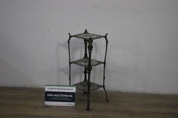 Afbeelding van Antiek 3-Laags IJzeren Plantentafel
