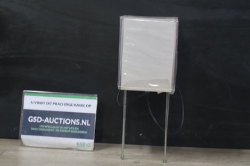 Afbeelding van Wit Vierkant Tafellampje'