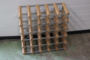 Afbeelding van Hout/Metalen Wijnrek voor 30 Flessen