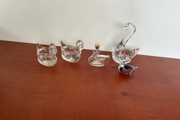 Afbeelding van Decoratie glazen zwanen