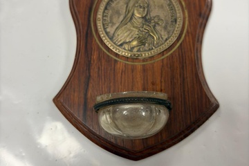 Afbeelding van Wijwaterbakjes – decoratief & religieus – 010