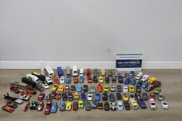 Afbeelding van Mix van speelgoedauto's