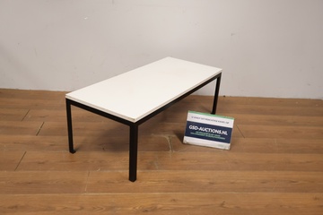 Afbeelding van Vintage Wit/Zwarte Salontafel in Martin Visser-Stijl'