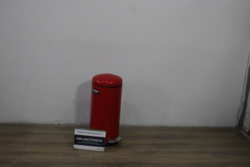 Afbeelding van Rood Metalen Pedaalprullenbak van Simple Human'