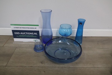 Afbeelding van Mix van Blauw Glaswerk'
