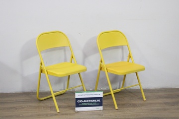 Afbeelding van Set van 2 Gele Metalen Klapstoelen