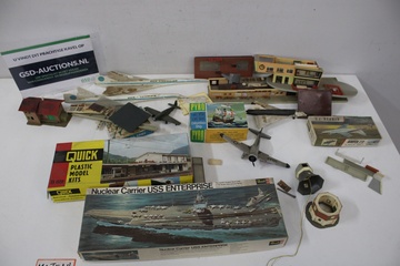 Afbeelding van Mix van Vliegtuig- & Spoorwegmodellen