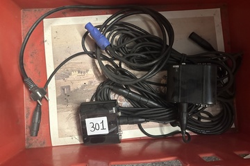 Afbeelding van 301. Personal monitor mixer met snoeren