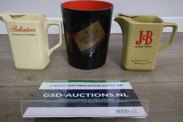 Afbeelding van Vintage keramische ijsemmer en drankkannen 2 stuks