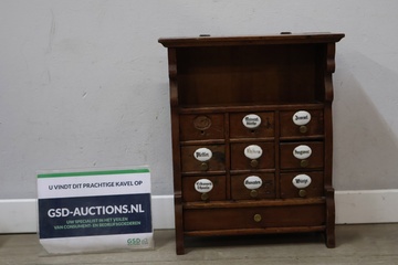 Afbeelding van Antiek Duits Houten Kruidenwandkastje