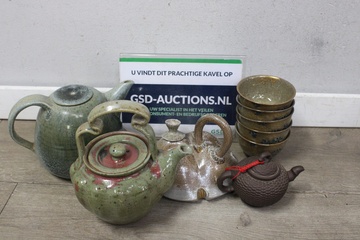 Afbeelding van Mix van Abstracte Theepotten met 5 Schaaltjes