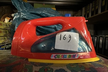 Afbeelding van 169. Speelgoedstrijkbout