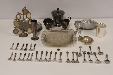 Afbeelding van Verzameling Verzilverde Objecten