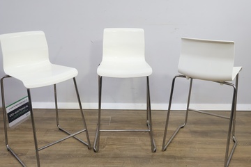 Afbeelding van Set van 3 Chroom Barkrukken met Witte Zitting'