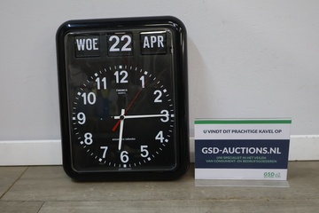 Afbeelding van Twemco wandklok met automatische kalender