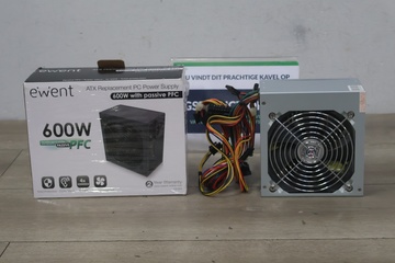 Afbeelding van Ewent LC420H-12 pc voeding'