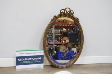 Afbeelding van Vintage ovale spiegel met goudkleurige lijst
