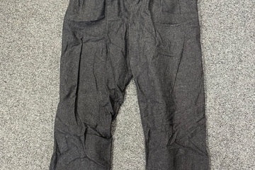 Afbeelding van Nette heren pantalon in grijs met subtiel visgraatmotief.  K
