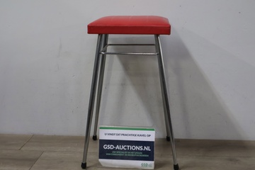 Afbeelding van Vintage Stalen Brabantia Kruk met Rode Zitting