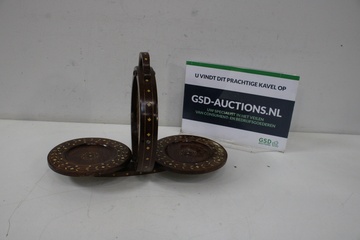 Afbeelding van Vintage Houten Onderzethouder met Inlegwerk'