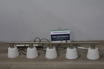 Afbeelding van 5-Koppige Aluminium Hanglamp met Witte Kapjes'