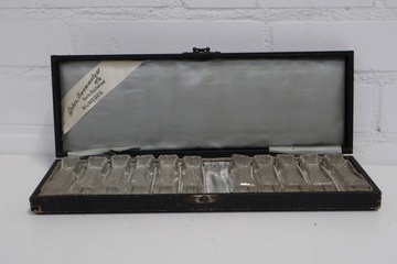 Afbeelding van Set van 11 Antiek Kristallen Messenleggers