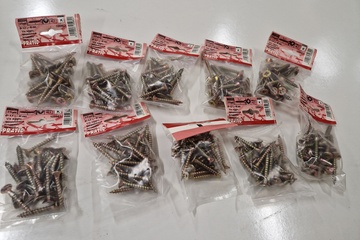 Afbeelding van 10 zakjes spaanplaatschroeven 