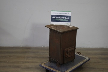 Afbeelding van Antiek Gietijzeren Kachel''