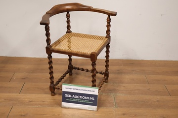 Afbeelding van Antieke Bobbin Hoekstoel