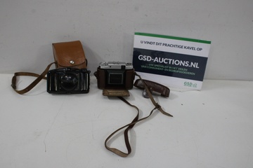 Afbeelding van 2 Vintage Camera's (Zeiss & Photax)