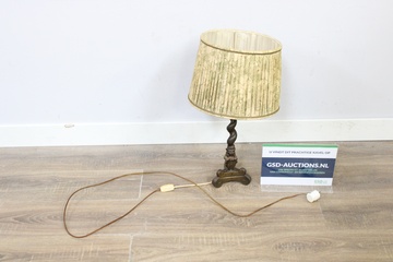 Afbeelding van Antieke Bronzen/Messing tafellamp met stof kap