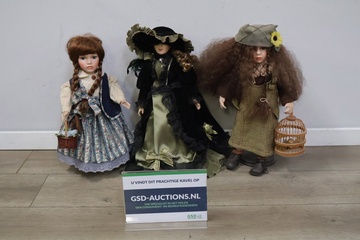 Afbeelding van Set van 3 Traditionele Meidenpoppen