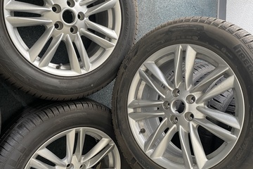 Afbeelding van Jaguar set velgen met banden zoals nieuwe ((8))