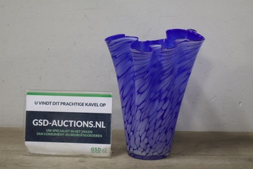 Afbeelding van Kobaltblauwe Zakdoekvaas van Alicja