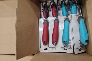 Afbeelding van 48x black + decker tuinharkje 