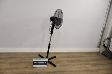 Afbeelding van Zwarte Staande Emerio Statiefventilator