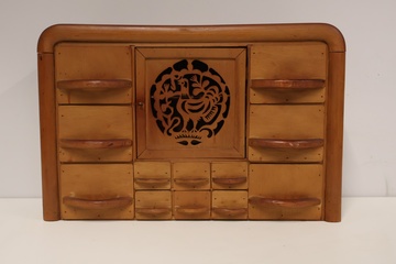 Afbeelding van Handgemaakt Kruidenkastje - Jaren '30