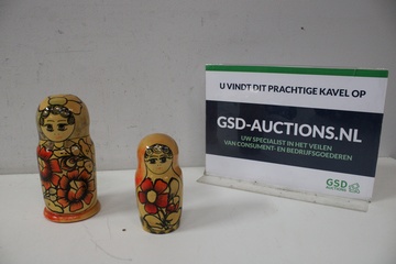 Afbeelding van Set van 2 Vintage Beschilderde Matroesjka Poppen