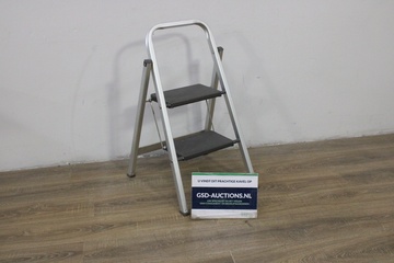 Afbeelding van 2-Treeds Aluminium Keukentrapje