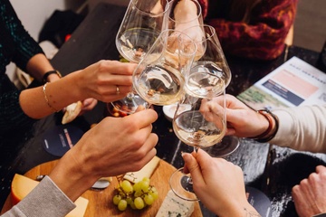 Afbeelding van Online wijnproeverij (8 personen)