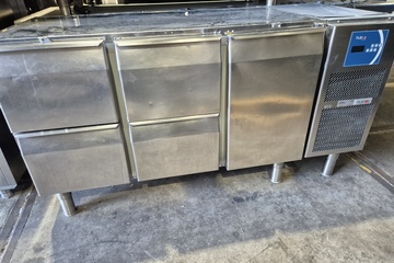 Afbeelding van rvs inbouw koelwerkbank 4 laden 1 deur