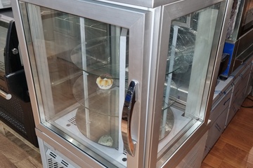 Afbeelding van Taartenvitrine