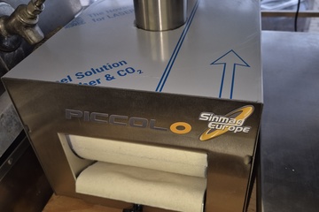 Afbeelding van Nieuwe rvs puntjesmachine Piccolo