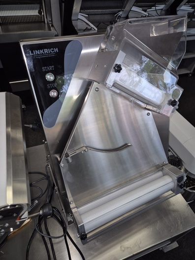 Nieuwe pizza dough roller apd-40