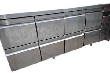 Afbeelding van rvs 8 laden koelwerkbank